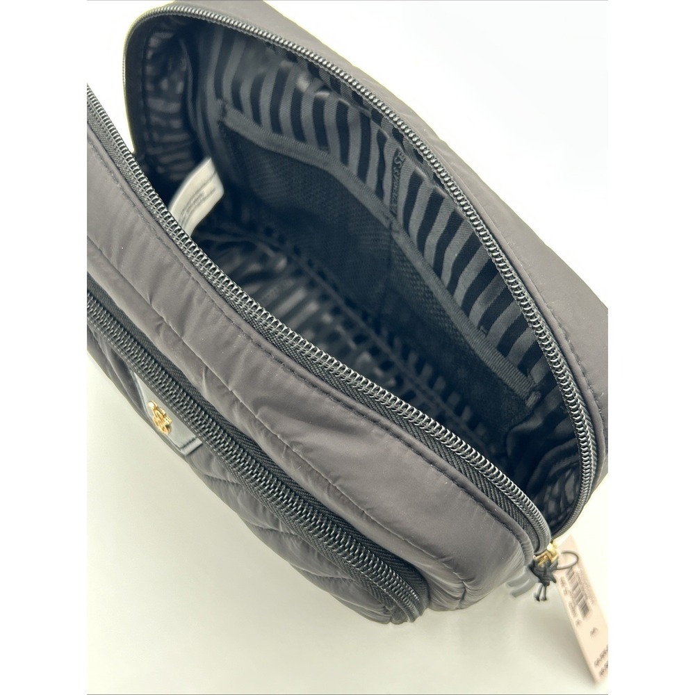 Victoria's Secret Black Quilted V-Quilt Nylon Travel Makeup Pouch Cosmetic Bag - Picture 6 of 6